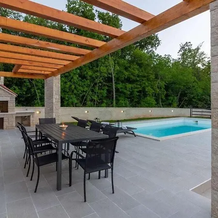 Foska With Private Atmosphere And Pool Villa Pavicini