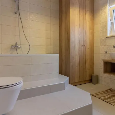 别墅 Foska With Private Atmosphere And Pool *