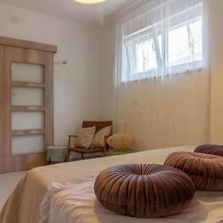 Foska With Private Atmosphere And Pool Villa Pavicini